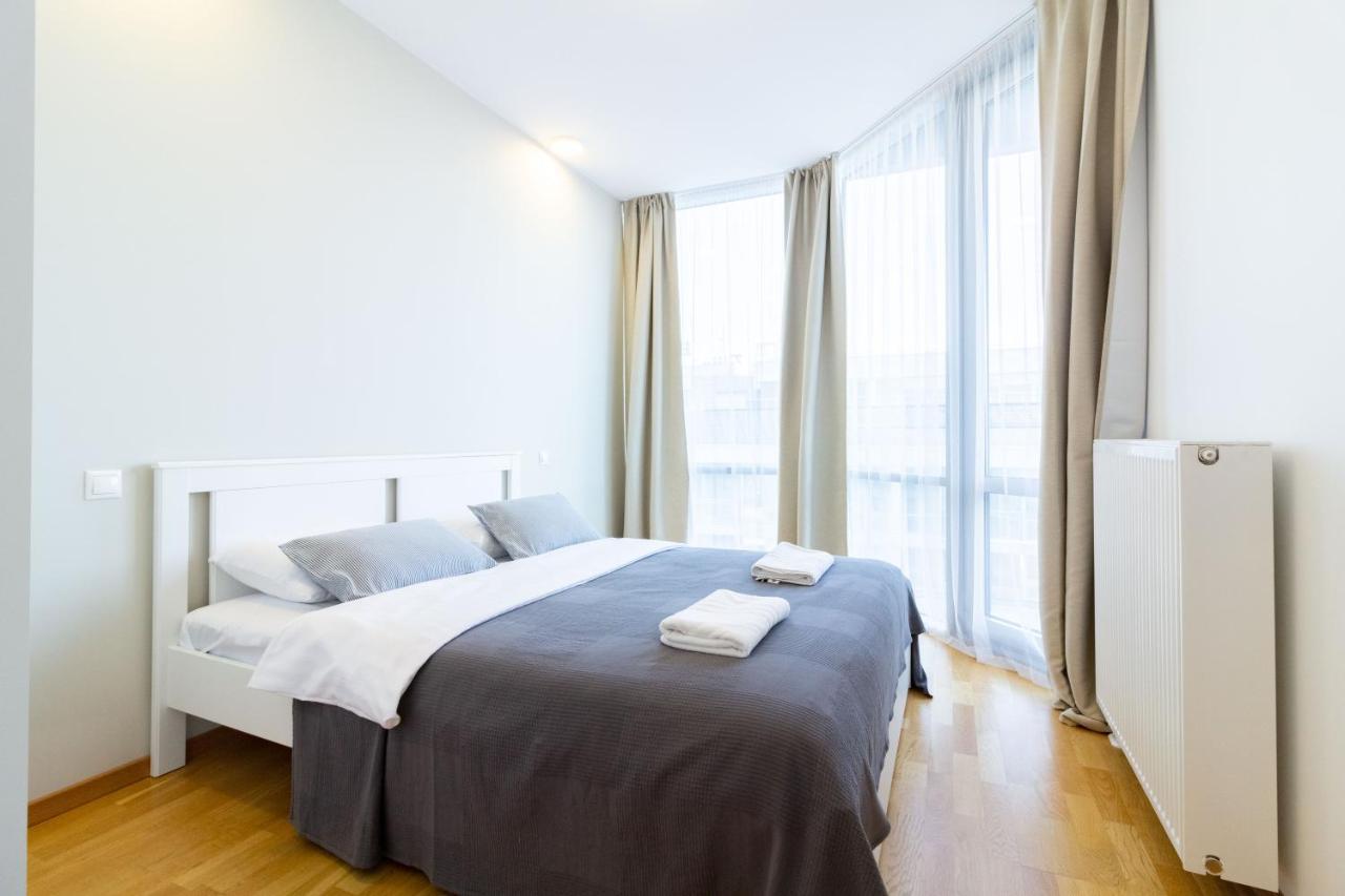 Elija Swan-Toy Apartments Šventoji المظهر الخارجي الصورة