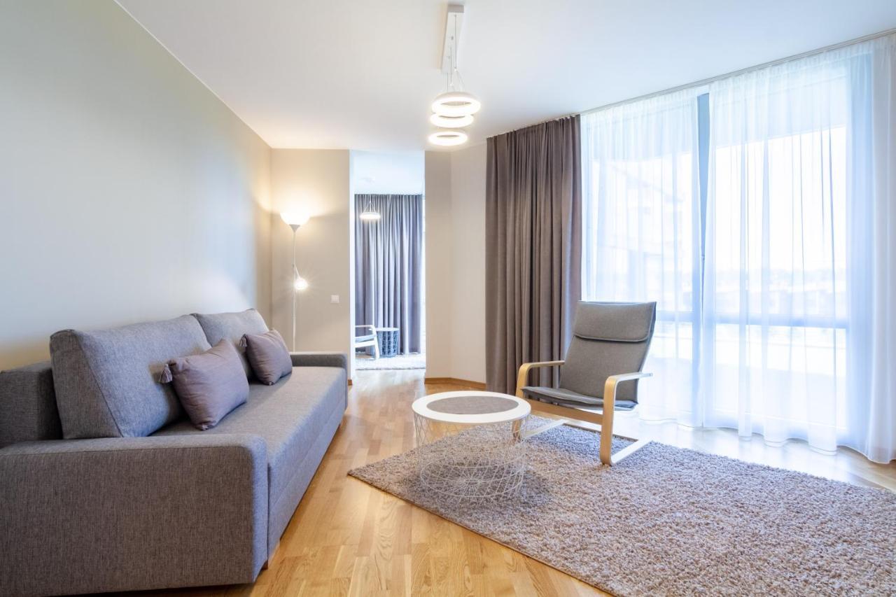 Elija Swan-Toy Apartments Šventoji المظهر الخارجي الصورة