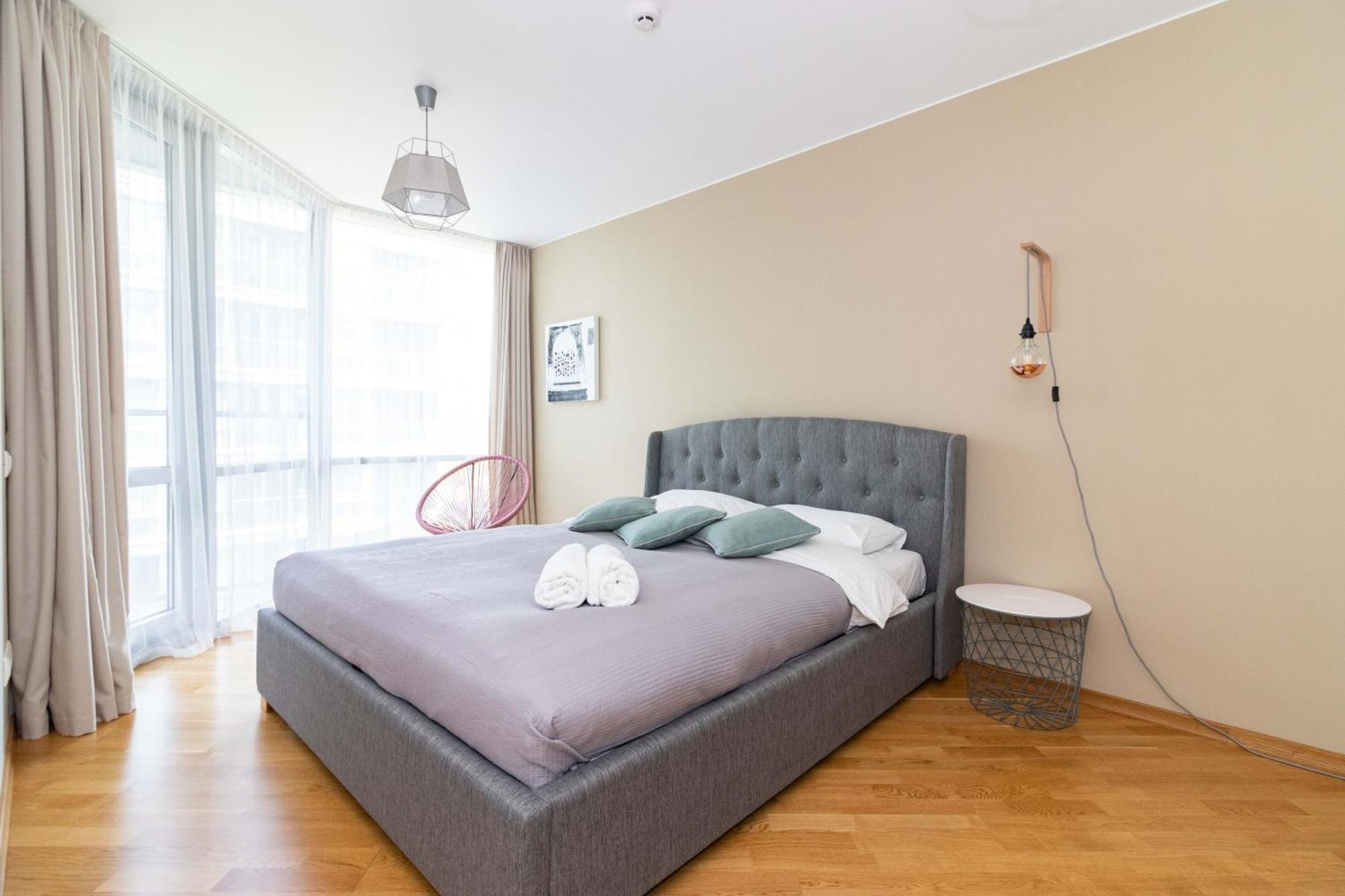 Elija Swan-Toy Apartments Šventoji المظهر الخارجي الصورة