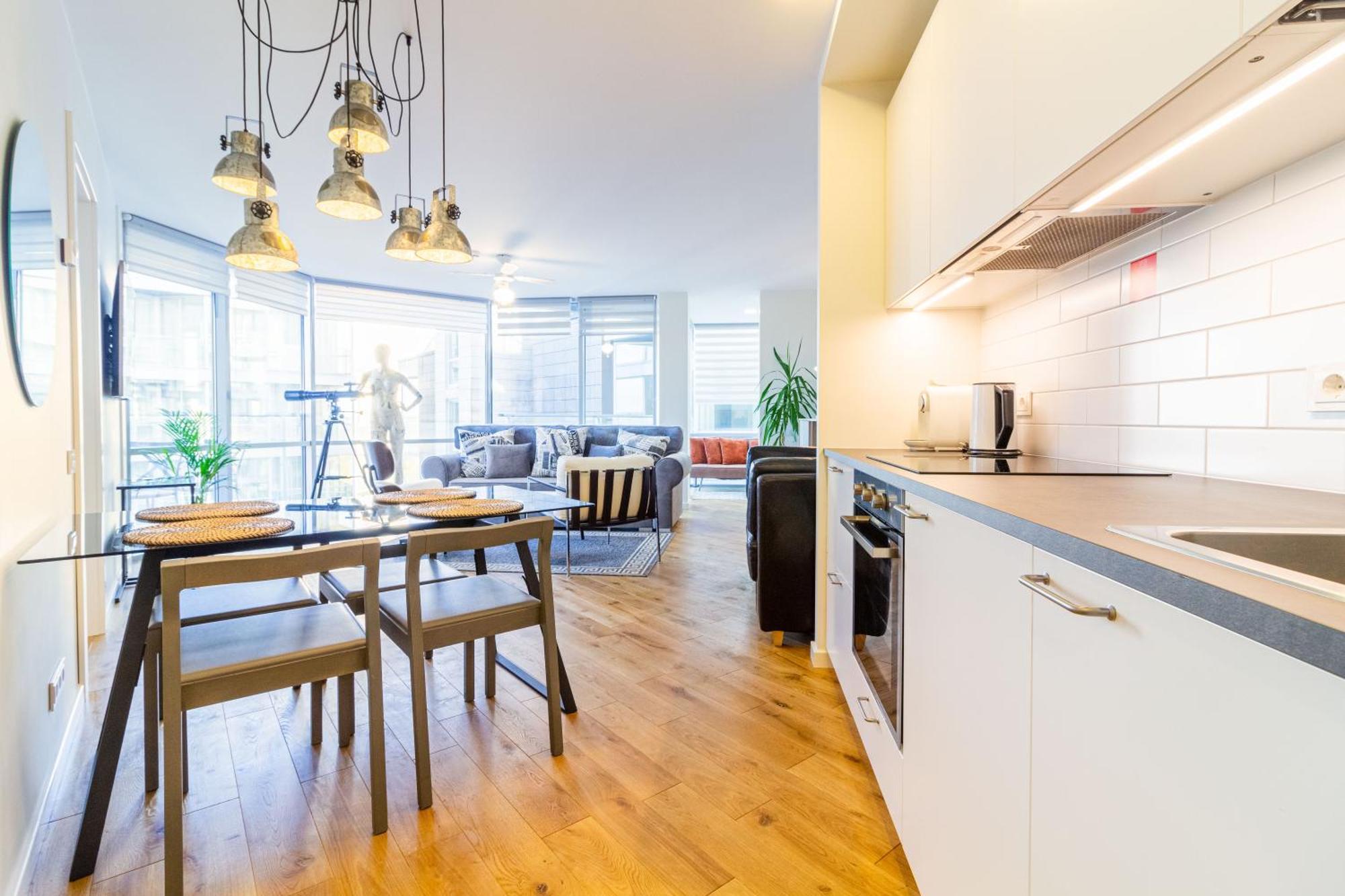 Elija Swan-Toy Apartments Šventoji الغرفة الصورة