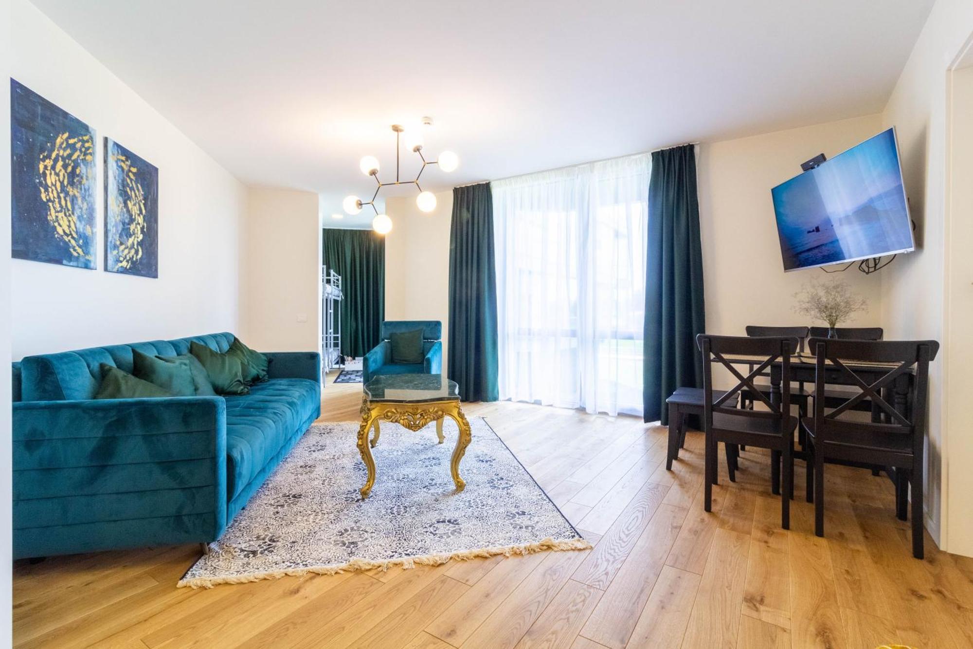 Elija Swan-Toy Apartments Šventoji الغرفة الصورة